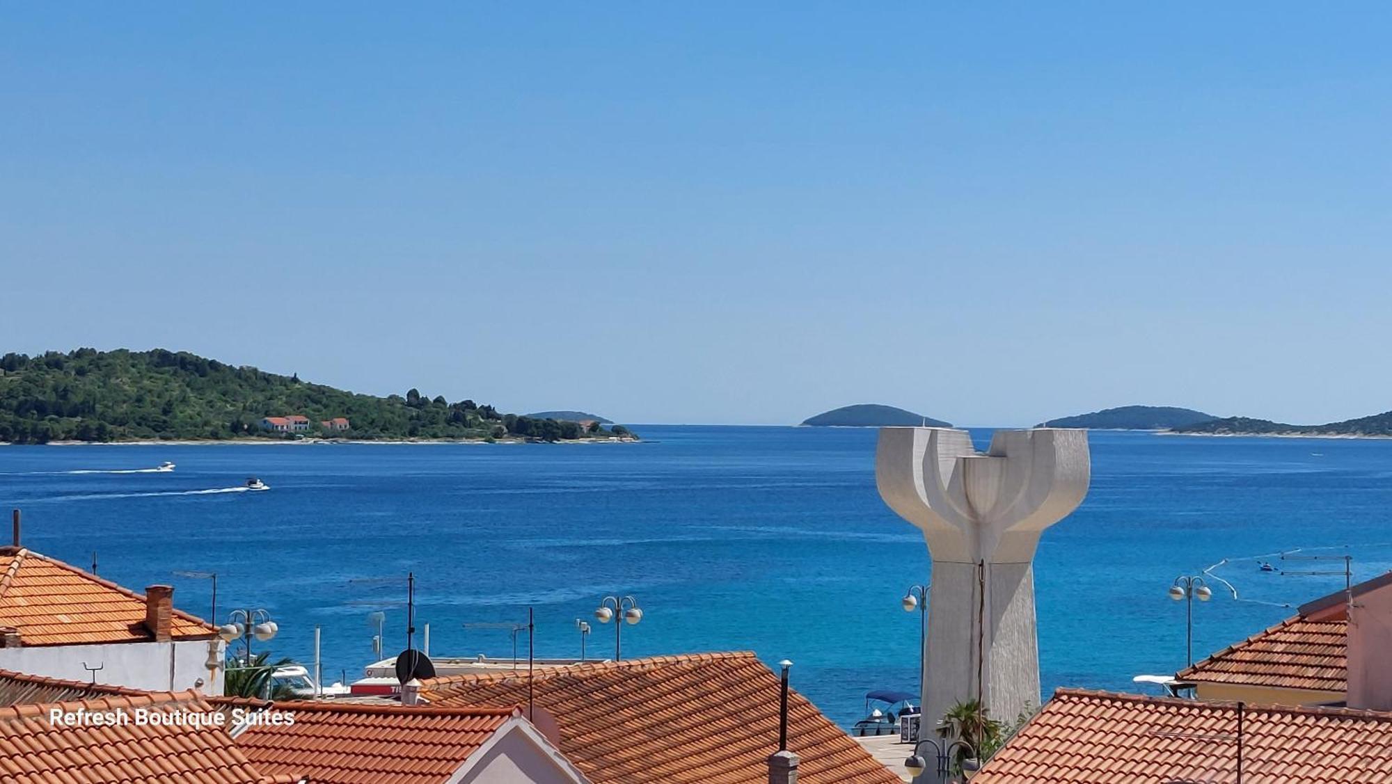 Refresh Boutique Suites - Central Point Vodice Zimmer foto