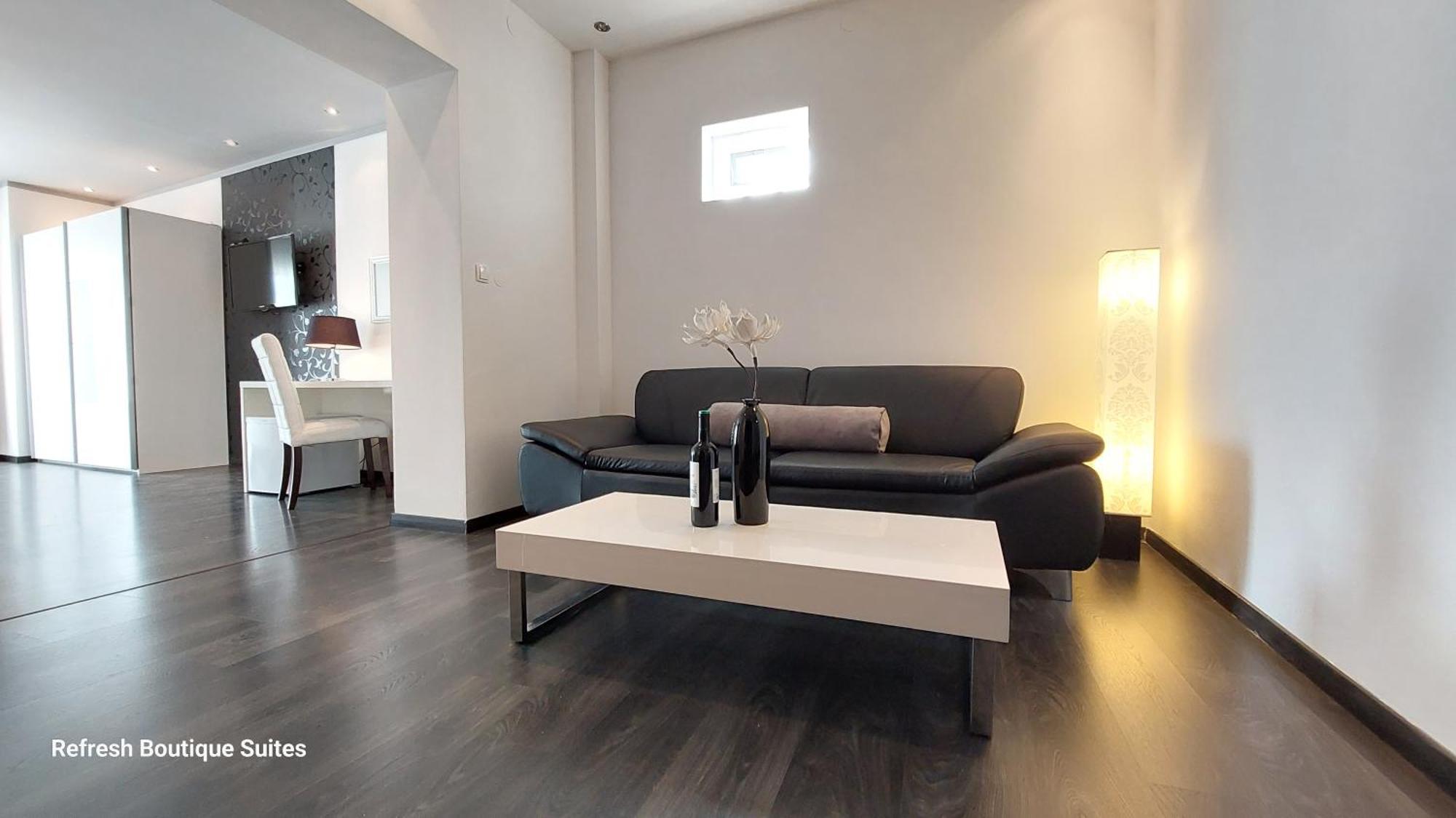 Refresh Boutique Suites - Central Point Vodice Zimmer foto