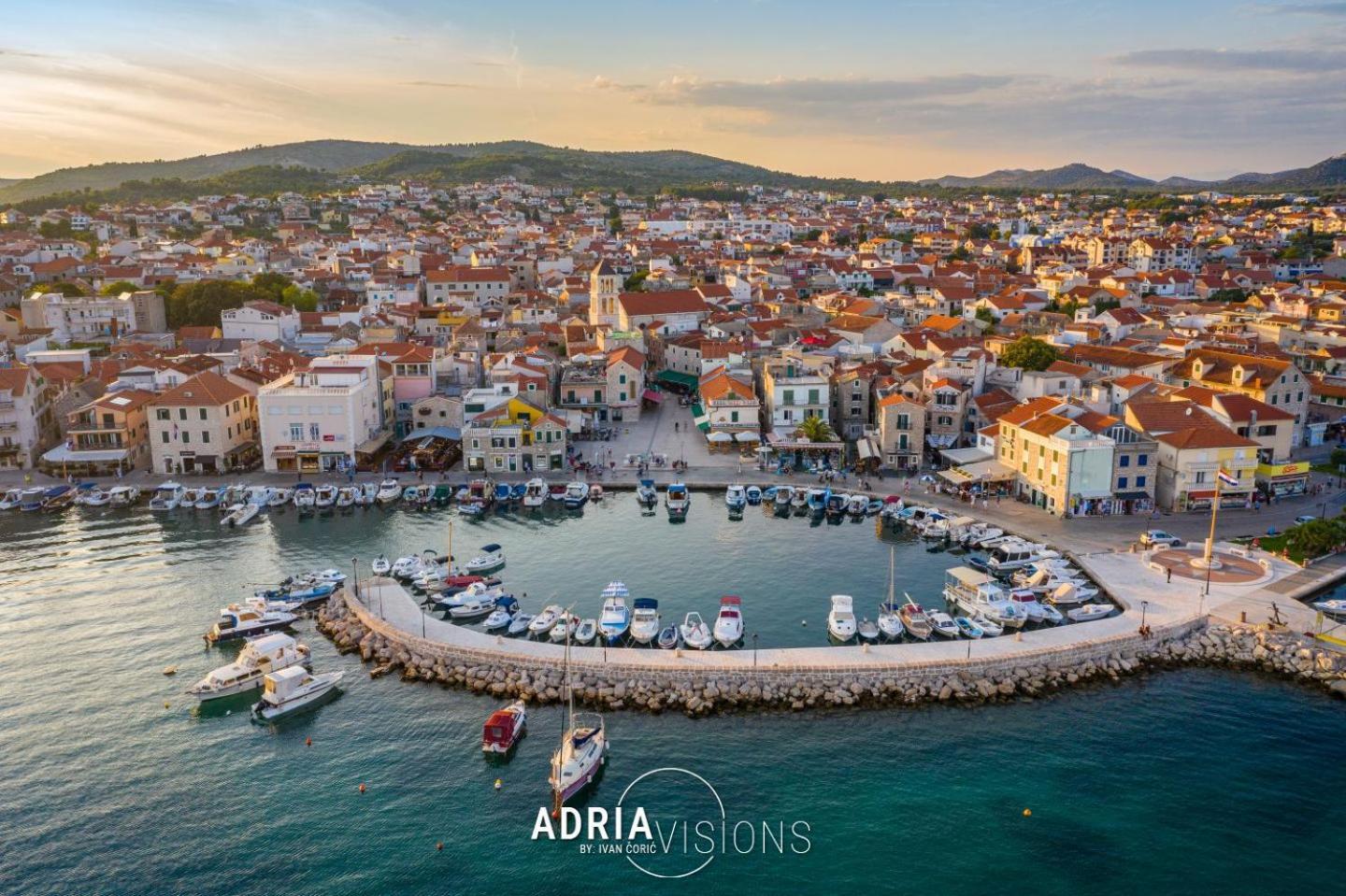 Refresh Boutique Suites - Central Point Vodice Exterior foto